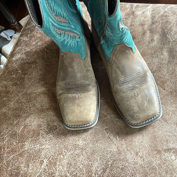 Ariat Women's Brown And Teal Cowgirl Boots. Good Condition. Size 8.5B. - Picture 7 of 16